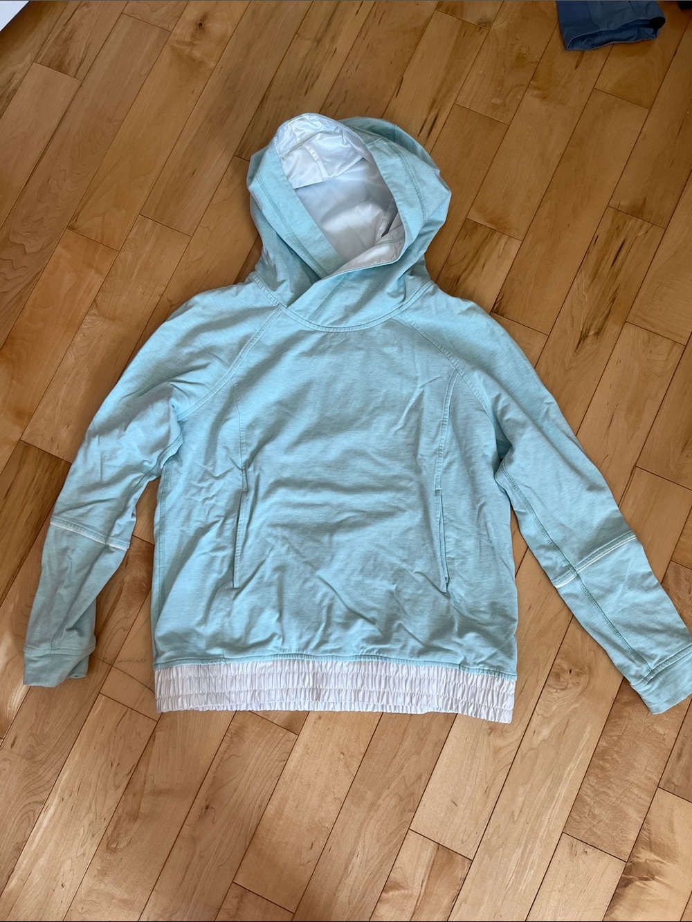 Vintage lululemon athletica light blue women's hooded pullover